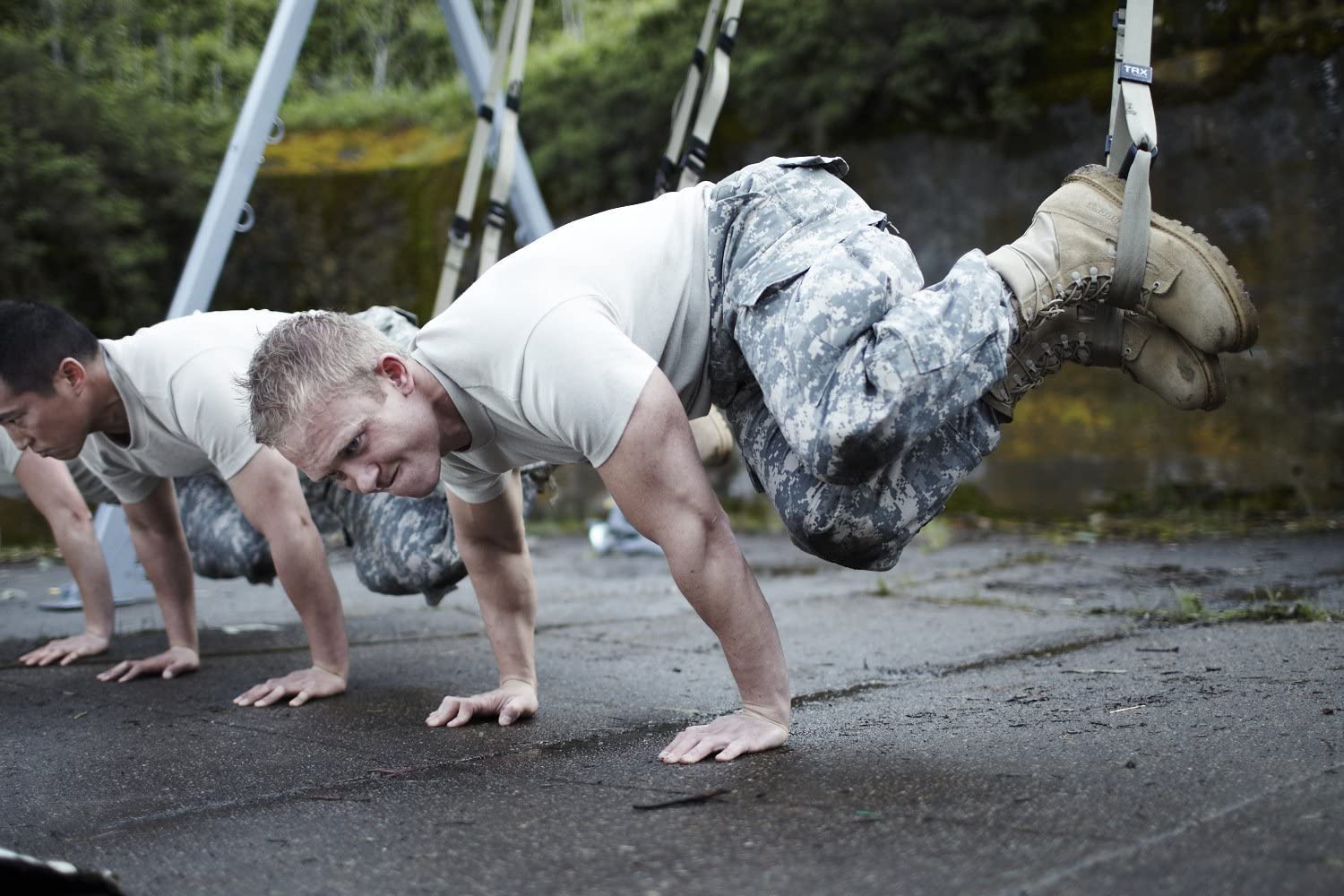 正規品　TRX FORCE トレーニング　ダイエット　筋トレ　ミリタリー TRX Tactical Conditioning Program Overview: Military Fitness