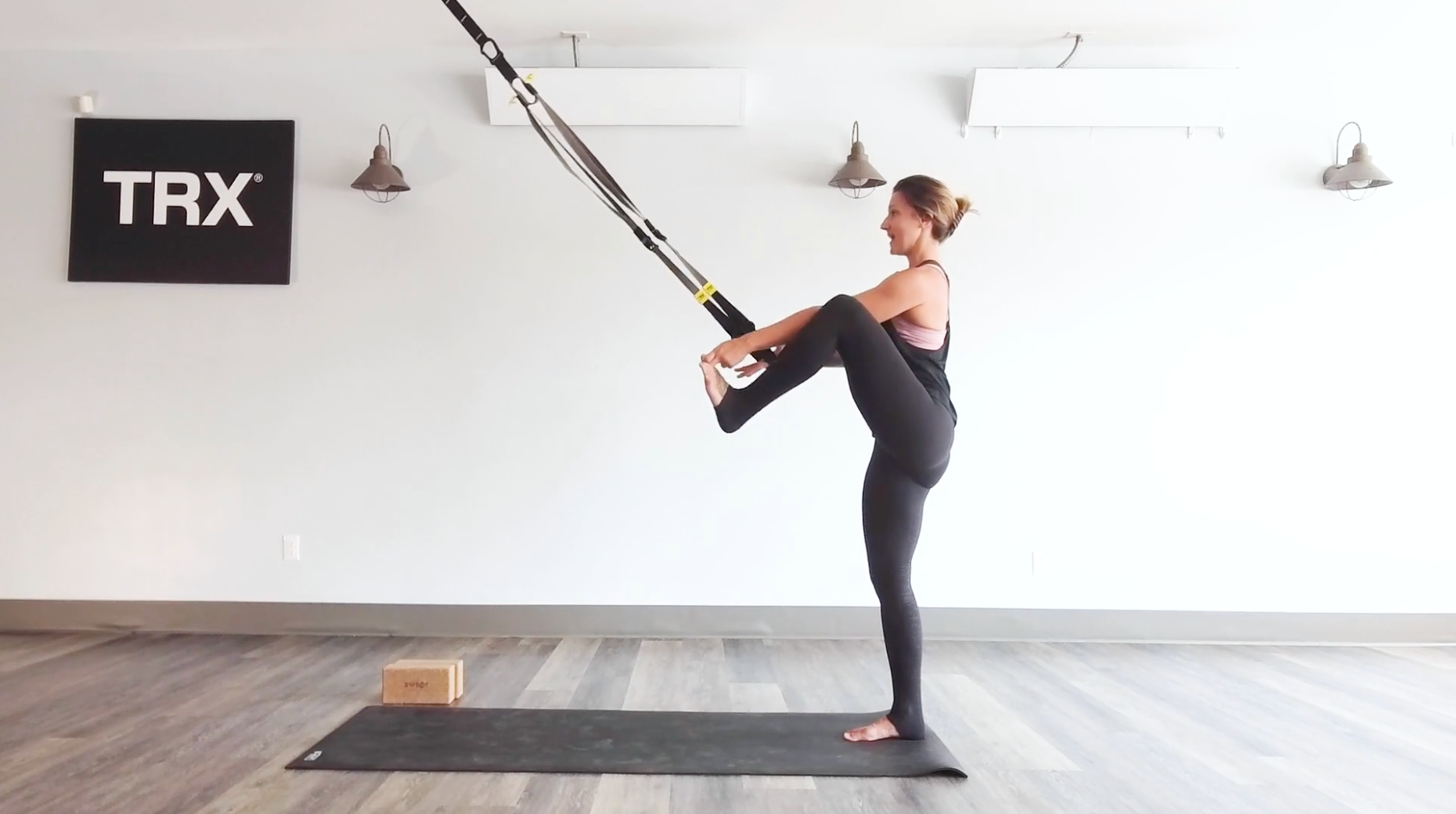 TRX MOVES OF THE WEEK: TRX For Balance